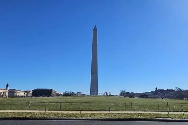 Discover Washington DC on a Day Trip from Manhattan or New Jersey