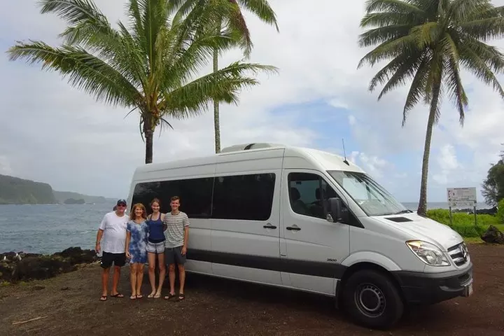 Maui: Famous Road to Hana Waterfalls and Lunch by Mercedes Van