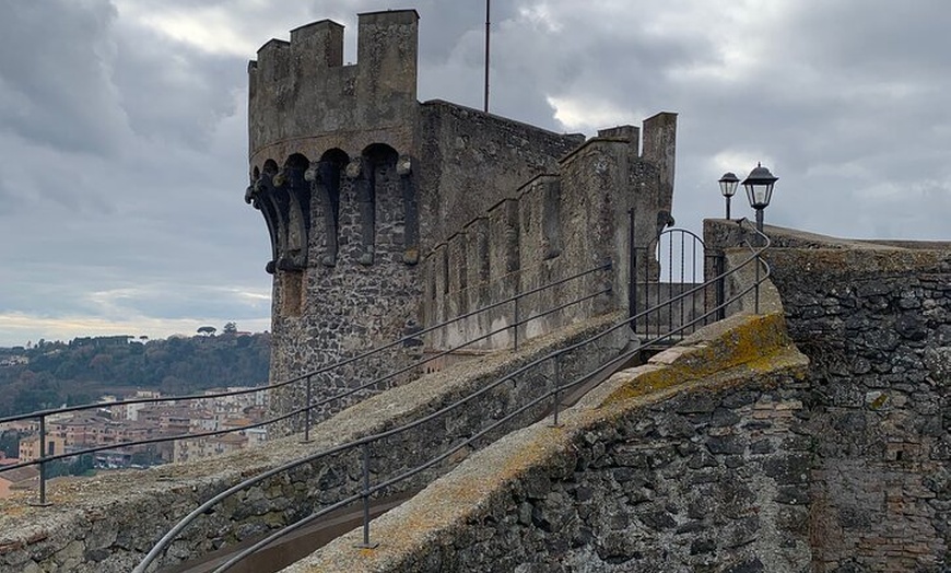 Image 12: Lago di Bracciano Tour di un'intera giornata da Roma