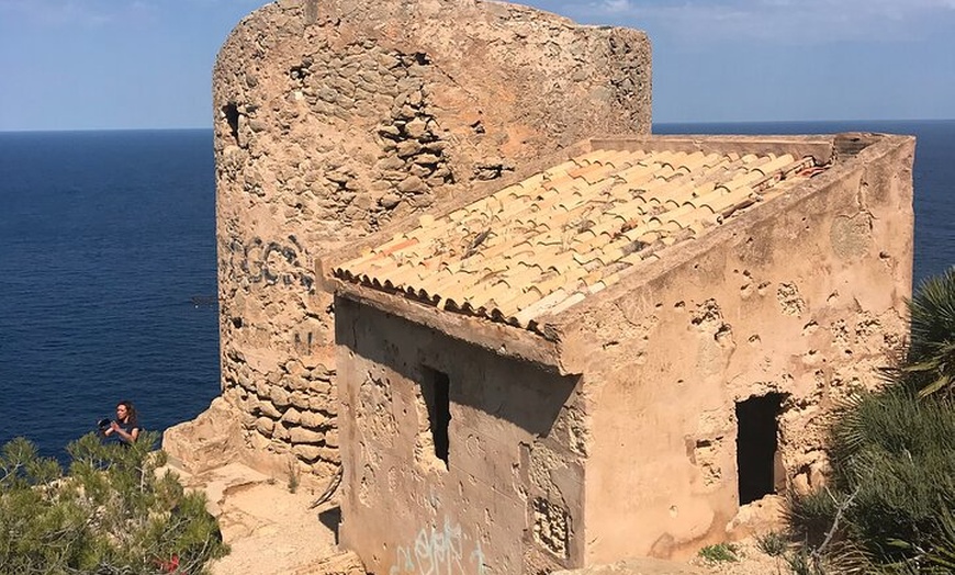 Image 14: Sierra de Tramuntana caminata con pequeño picnic