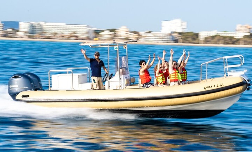 Image 2: Visita a Palma en speedboat desde Can Pastilla