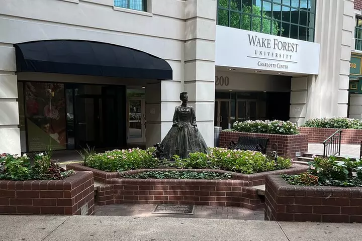 Charlotte's Ultimate Southern Charm Historical City Cart Tour