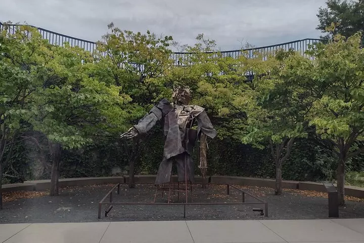 Minneapolis Sculpture Garden: A Self-Guided Walking Tour