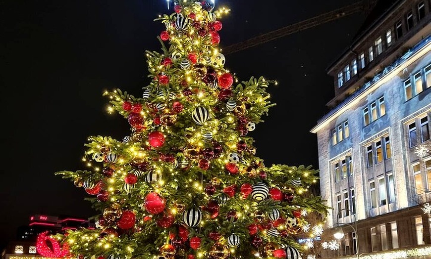 Image 2: Weihnachtsmarkt Lichtertour mit gratis Glühwein