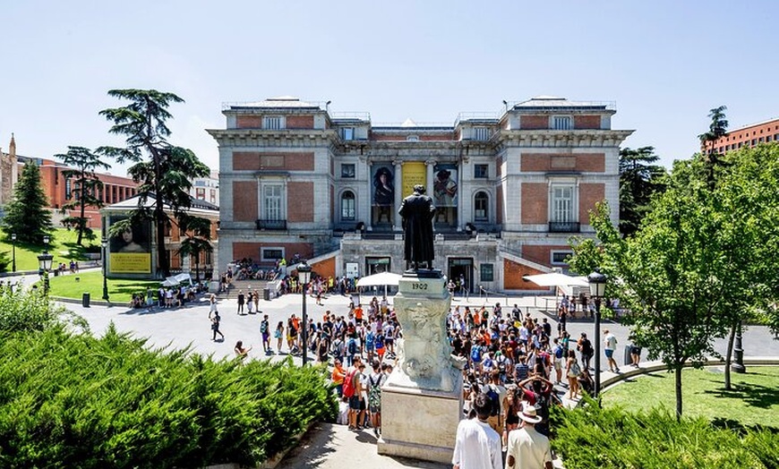 Image 2: Plan eSIM Datos Llamadas y Textos en Madrid con Cobertura España