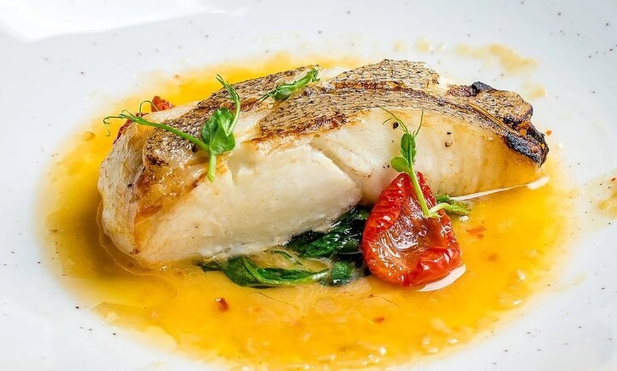 Image 8: Espectáculo flamenco en Torres Bermejas de Madrid