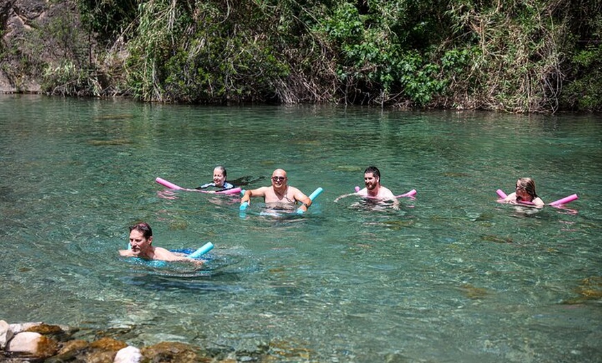 Image 15: Valencia: Aguas Termales de Montanejos y la Cascada de la novia
