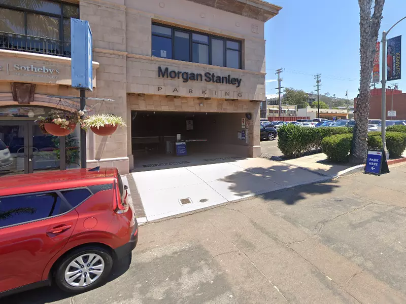 Parking at Morgan Stanley Parking Garage - Second Medium