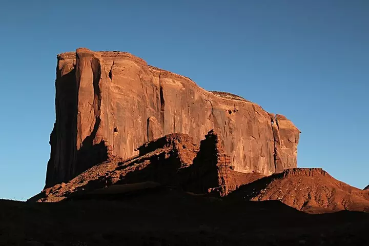 2.5 Hours of Monument Valley's Backcountry 4×4 Tour
