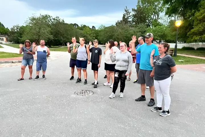 Williamsburg Ghosts, Witches and Pirates Tour