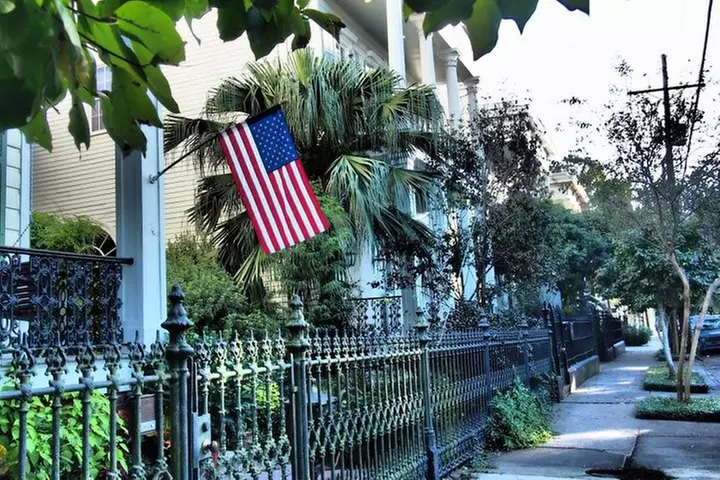 Garden District Home and History Walking Tour