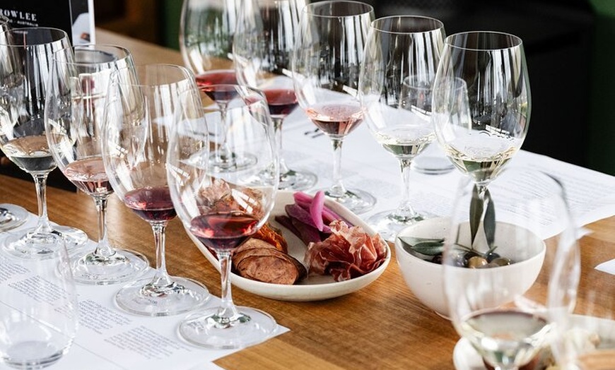 Image 7: Group Tasting Experience