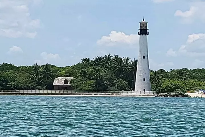 Private Cruise Or Sandbar Trip in Fort Lauderdale/Day or Night