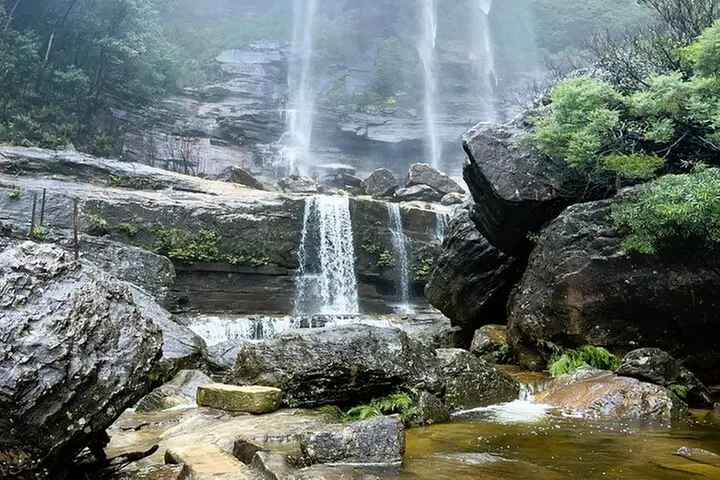 Blue Mountains Sunset Nature-based & Waterfall Tour from Sydney