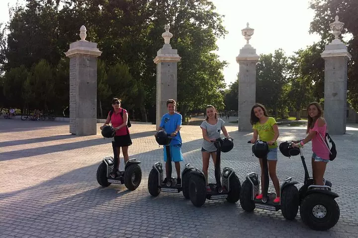 Tour Privado en Segway por el Centro Histórico de Madrid
