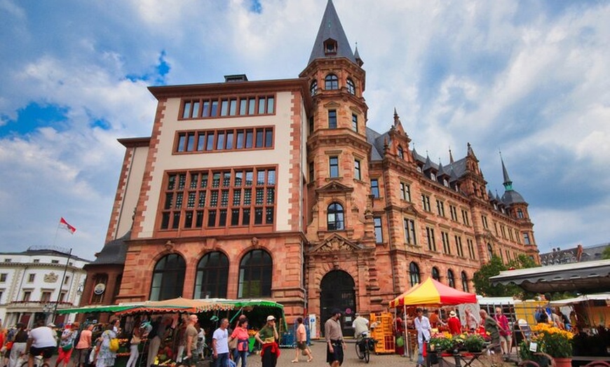Image 4: Private Hörbuch Stadtrallye in der Wiesbadener Altstadt