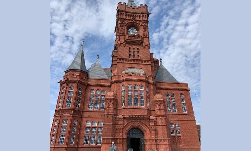 Image 6: The Ultimate Cardiff City Tour