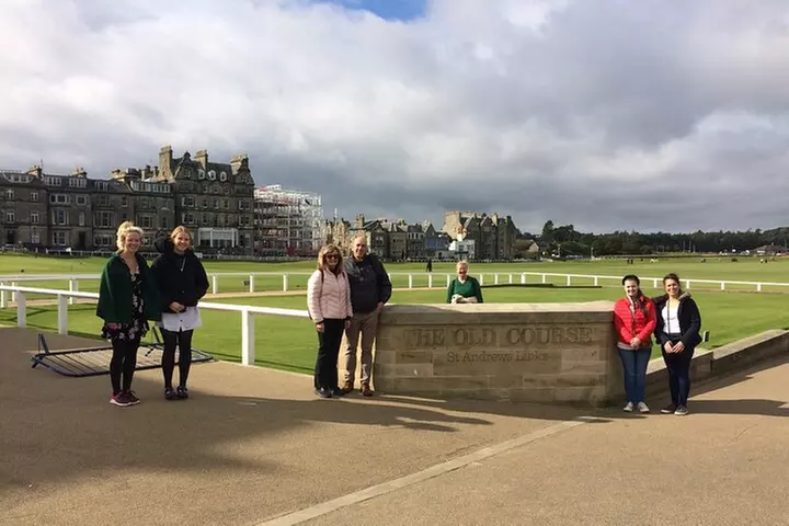 St Andrews Must-Sees Daily Walking Tour (11am & 2pm)