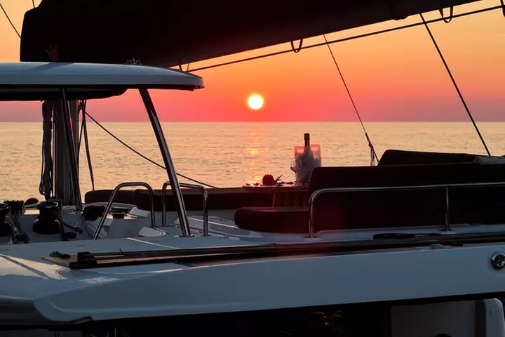 Excursion Agriates et Coucher de soleil en Catamaran L'ile-rousse