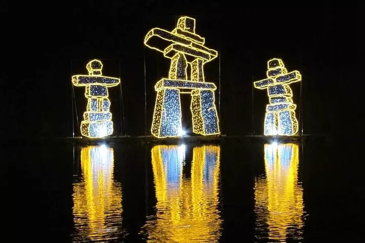 Winter Festival of Lights Walking Tour in Niagara - Second Medium