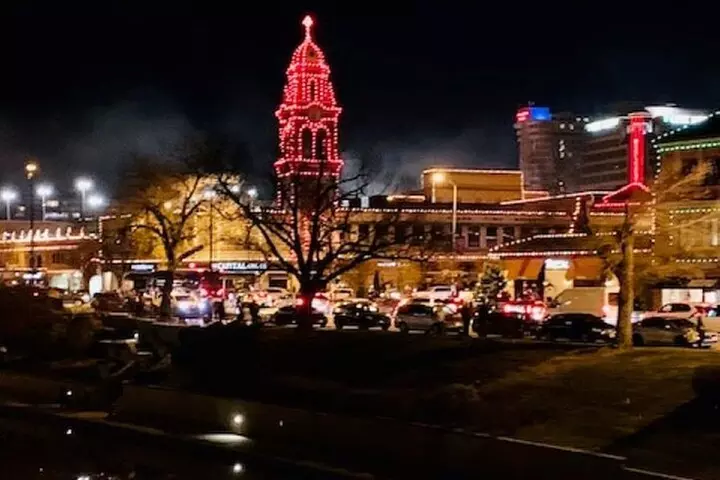 Plaza Lights & Crestwood Urban Hike - Primary Image