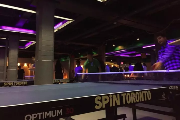 Toronto Bar Hunt: Take On Toronto Bar Crawl