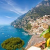 Image 1: Pompei, Costiera Amalfitana e Positano tour guidato di un giorno da...