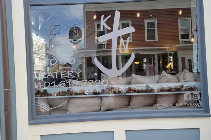 Newport Walking Food And History Tour