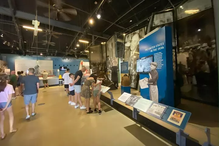 Tribute to Pearl Harbor Arizona Memorial Tour