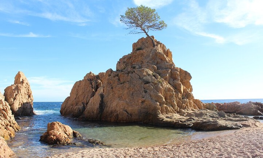 Image 25: Excursión de una día a la Costa Brava con paseo en barco