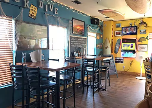 5% Cash Back at Duck Dive Bar & Grill