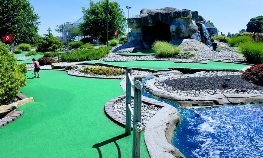 Image 4: $17 For A Round Of Mini Golf For 4 (Reg. $34)