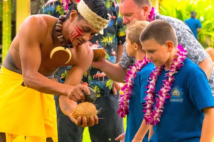 Toa Luau at Waimea Valley, Oahu
