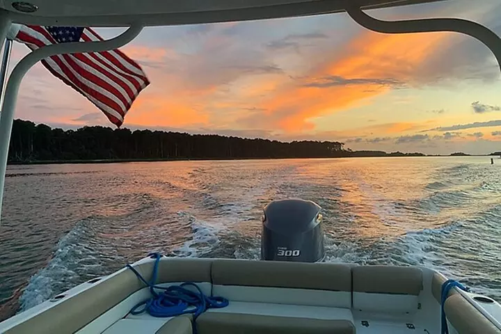 2-HR Private Hilton Head Sunset Cruise – Dolphin & Coastal Views