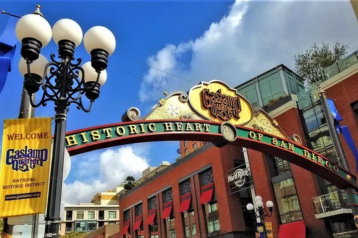 San Diego Gas Lamp: At your leisure & pace. An audio walking tour. - Primary Image
