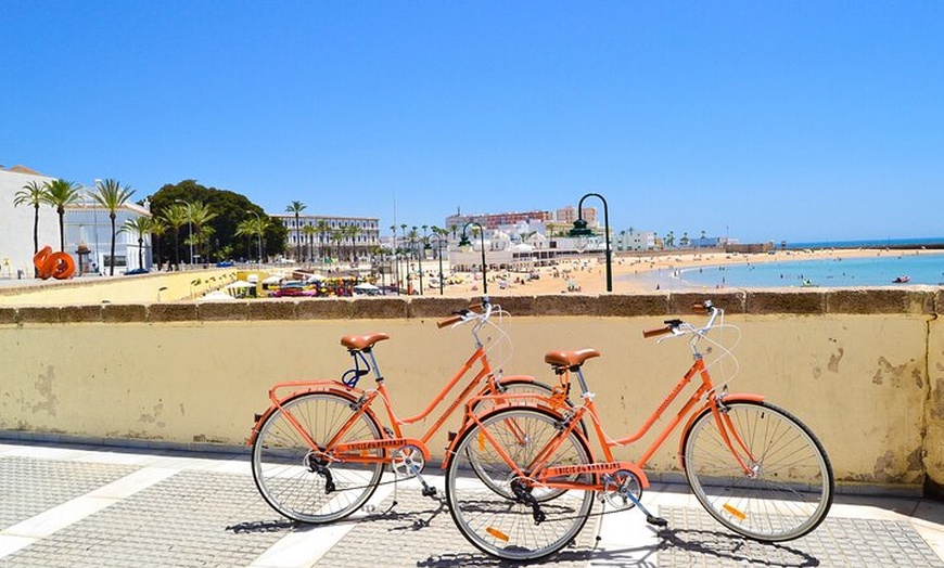 Image 6: Recorrido en bicicleta por Cádiz