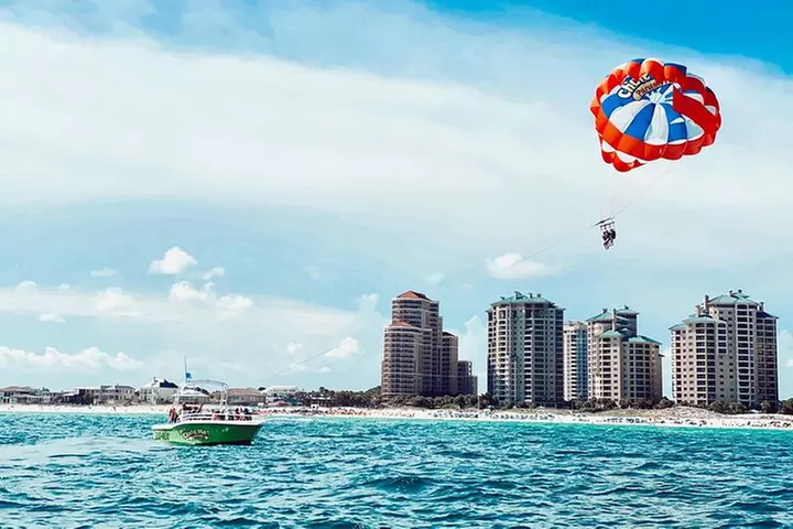 Parasailing Experience in Destin - Second Medium
