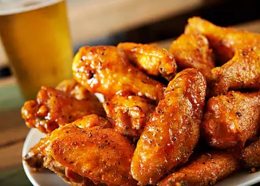 5% Cash Back at Hurricane Dockside Grill