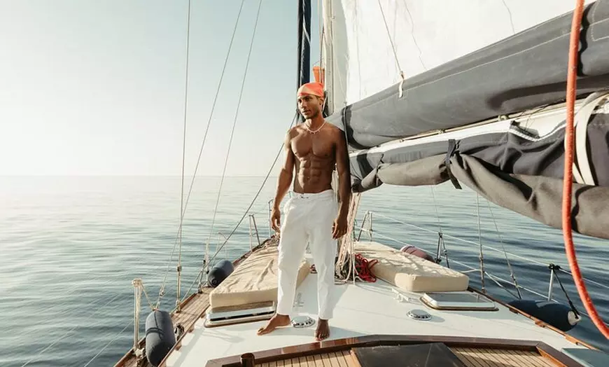 Image 11: Experiencia de navegación única en un barco Ketch clásico