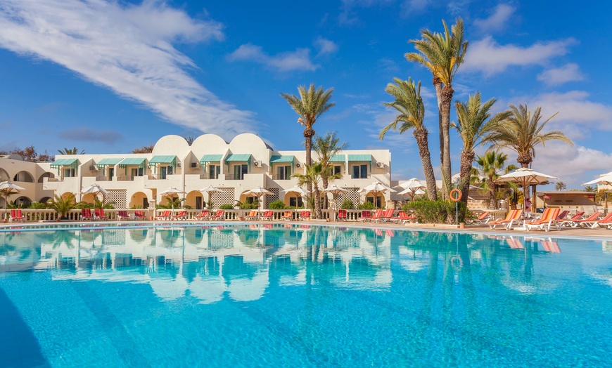 Image 1: ✈ TUNISIA | Djerba - Petit Palais & Spa 4* - All-inclusive