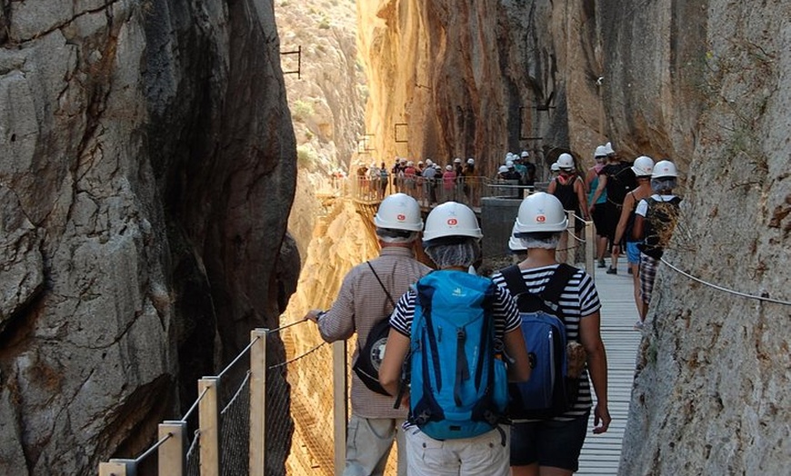 Image 5: Desde El Chorro: Caminito del Rey