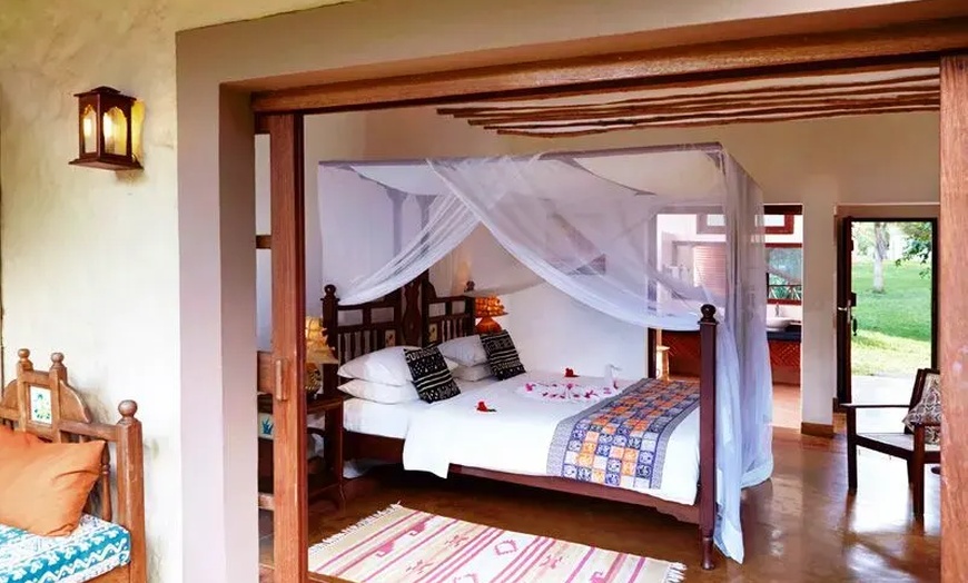 Image 2: ✈ KENYA | Diani Beach - Neptune Palm Beach Boutique Resort & Spa - ...