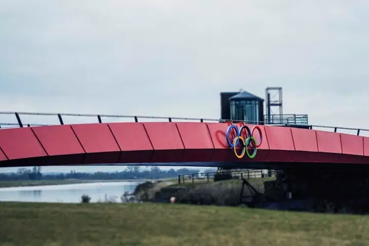 Windsor and Thames Valley Bike Tour