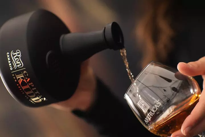 Visita guiada a la destilería Ron Arehucas