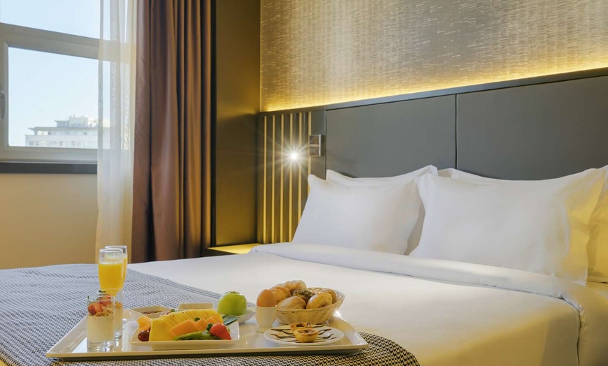 Image 52: ✈ PORTUGAL | Lisbon - HF Fenix Garden 3*, 2 nights - City break