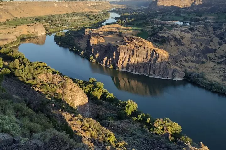 Guided Half-Day Tour to Shoshone Falls & City Tour