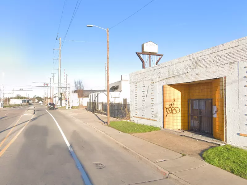 Parking at 3126 Al Lipscomb Way Lot - Primary Image