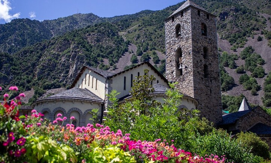 Image 5: Andorra, Francia y España: 3 países en un día desde Barcelona