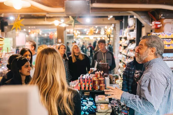 Foods of NY Tours Chelsea Market Food Tour & High Line Park