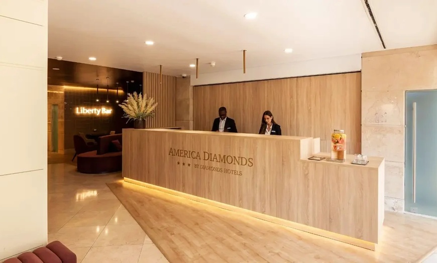 Image 14: ✈ PORTUGAL | Lisbonne - America Diamonds et Spectacle de Fado 3* - ...